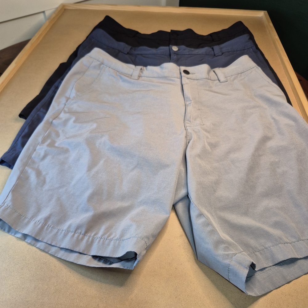 Set Of 3 - Banana Republic Men's Hybrid Shorts - Black, Navy & Gray  3283-5/12